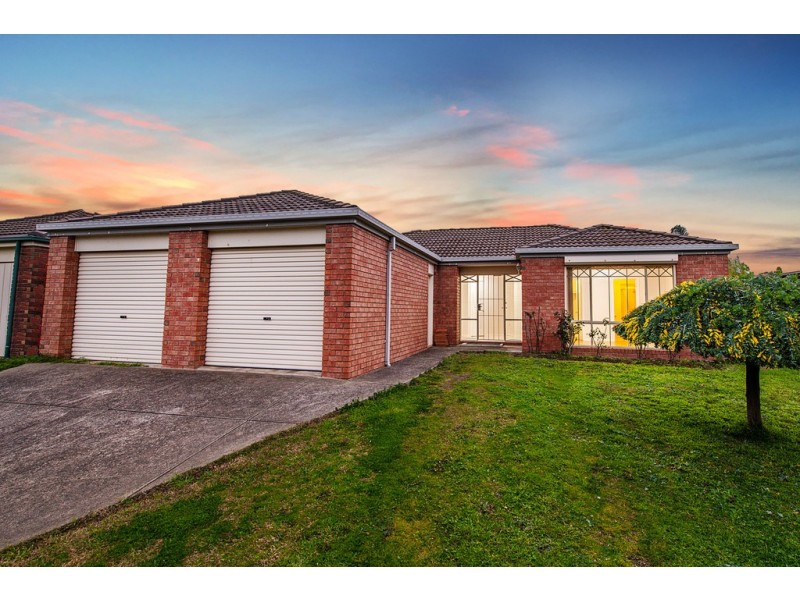 60 Kingston Avenue, Narre Warren South VIC 3805