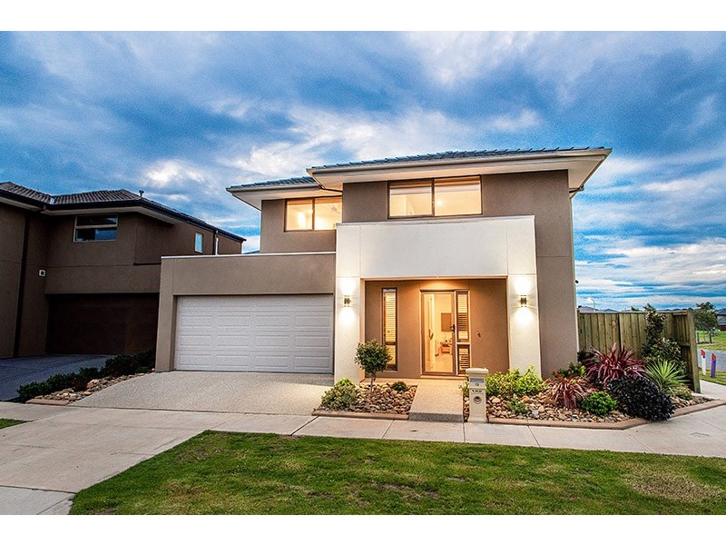 19 Wilmington Avenue, Cranbourne West VIC 3977