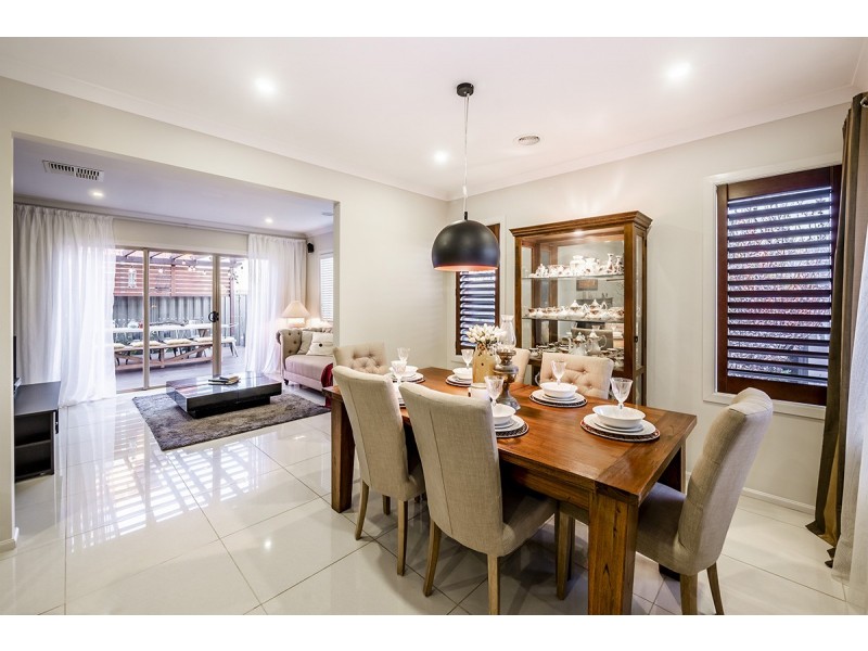 76 William Thwaites Boulevard, Cranbourne North VIC 3977