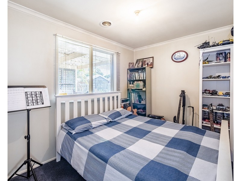 3 Brentwood Drive, Cranbourne North VIC 3977