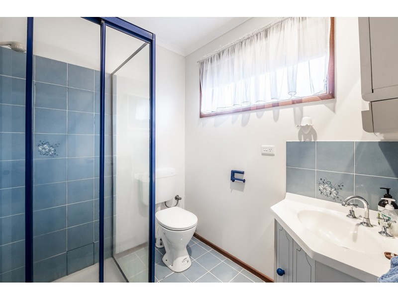 2 Curtis Court, Cranbourne VIC 3977