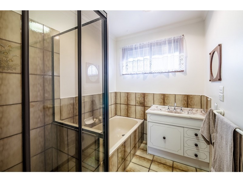 2 Curtis Court, Cranbourne VIC 3977