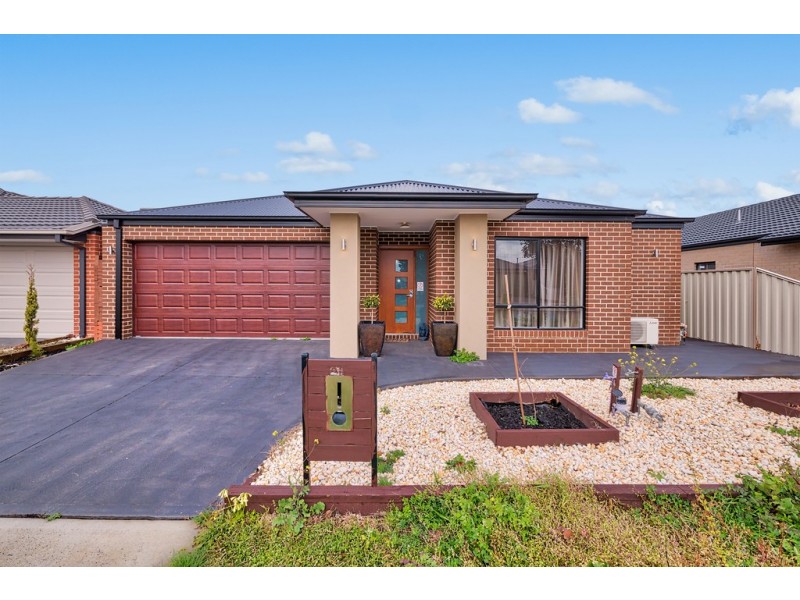 21 Isabel Street, Pakenham VIC 3810