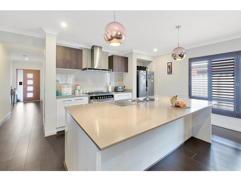 21 Isabel Street, Pakenham VIC 3810