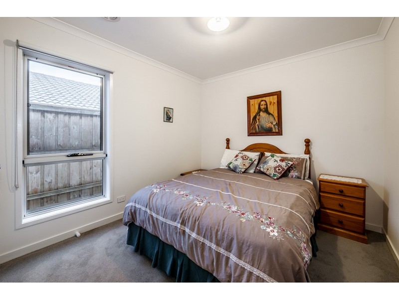 19 Wheelwright Street, Clyde North VIC 3978