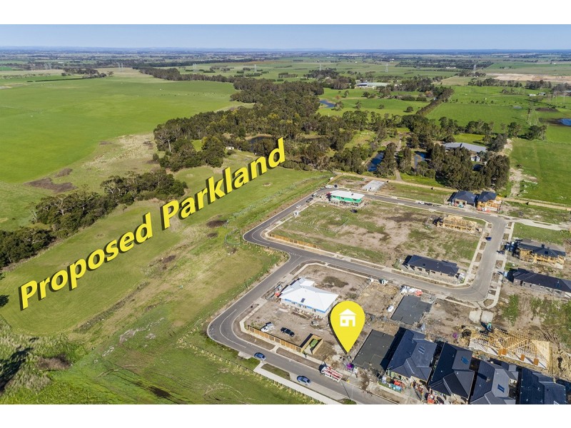 44 Mapleshade Avenue, Clyde North VIC 3978