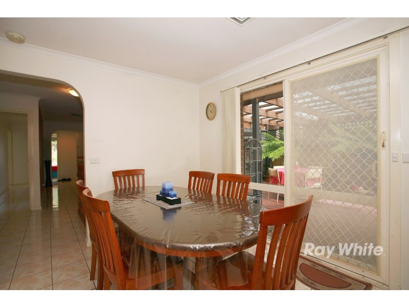 5 Miller Court, Cranbourne VIC 3977