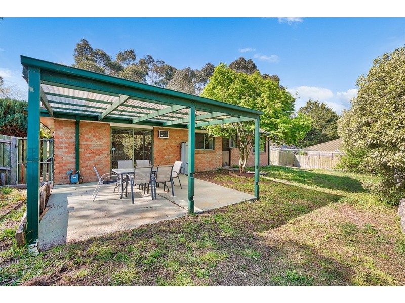 2 Stringybark Court, Berwick VIC 3806