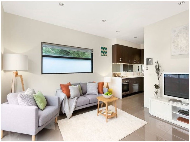 6/10 Docker Street, Elwood VIC 3184