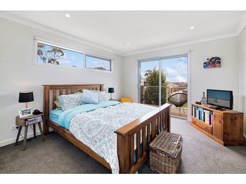 13/2 Sanoma Drive, Skye VIC 3977