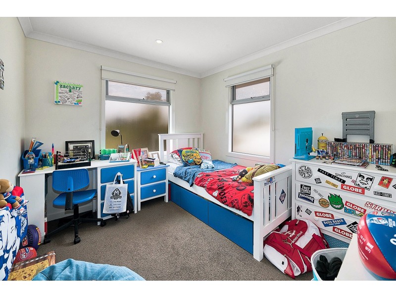 13/2 Sanoma Drive, Skye VIC 3977