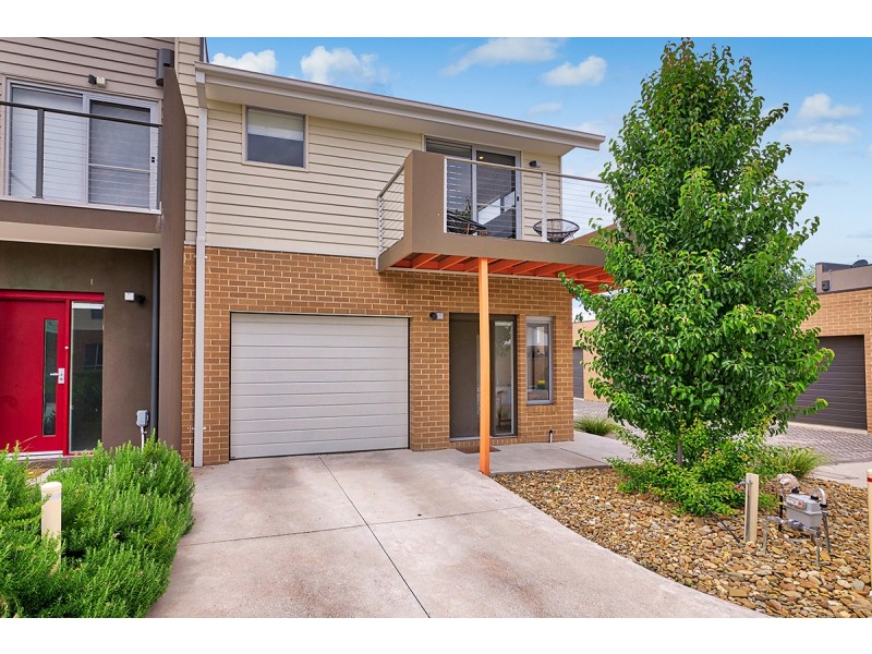 13/2 Sanoma Drive, Skye VIC 3977