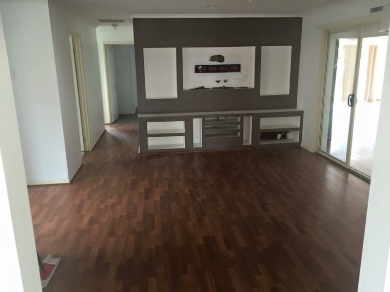 19 Fernisky Drive, Cranbourne East VIC 3977