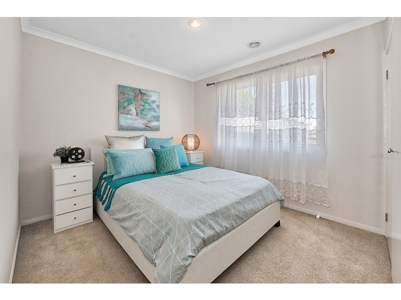 7 Rose Bush Court, Lyndhurst VIC 3975