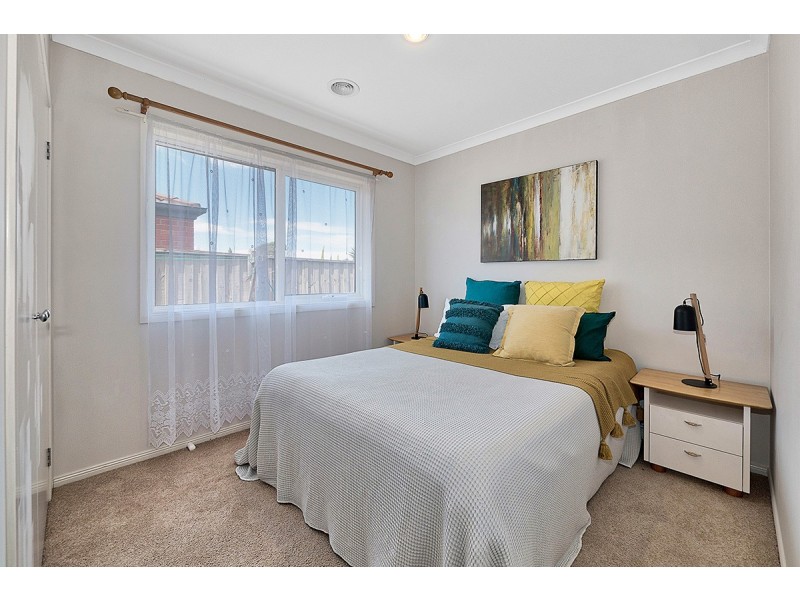 7 Rose Bush Court, Lyndhurst VIC 3975