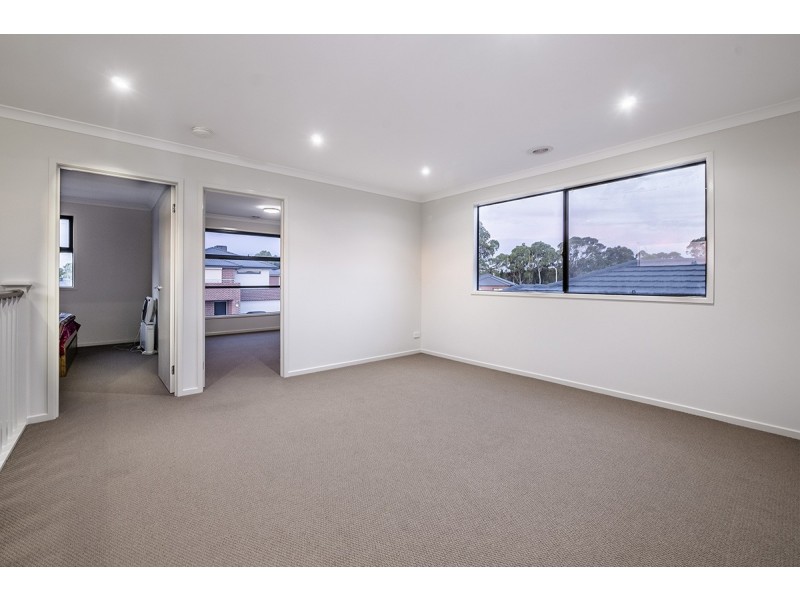 15 Butternut Drive, Lyndhurst VIC 3975