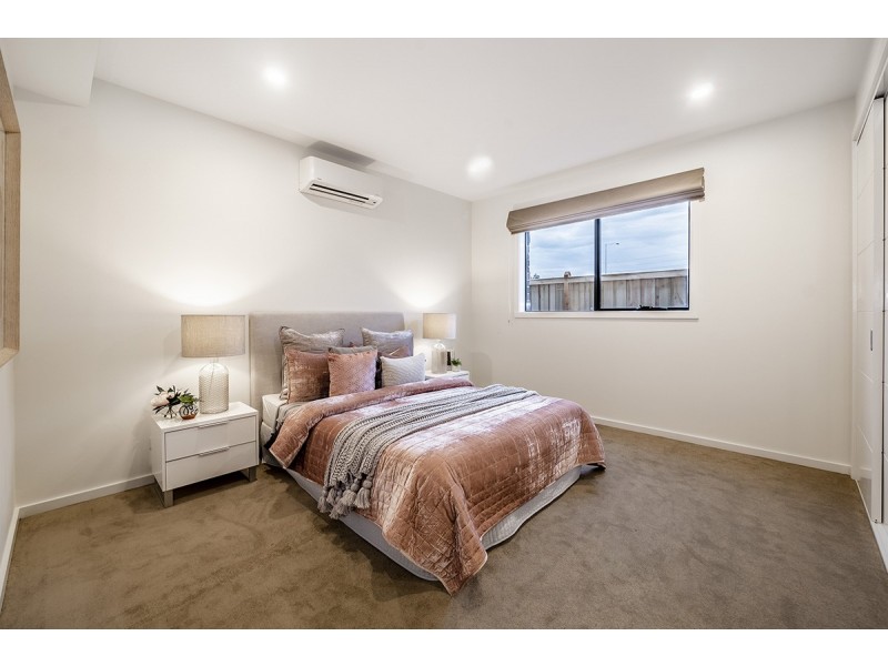 19 Gumview Road, Lyndhurst VIC 3975