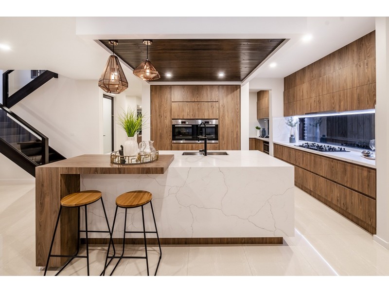 19 Gumview Road, Lyndhurst VIC 3975