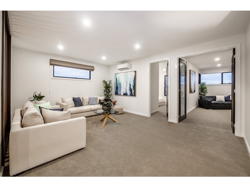 19 Gumview Road, Lyndhurst VIC 3975