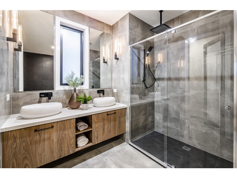 19 Gumview Road, Lyndhurst VIC 3975