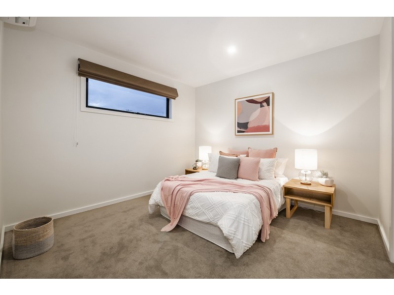 19 Gumview Road, Lyndhurst VIC 3975