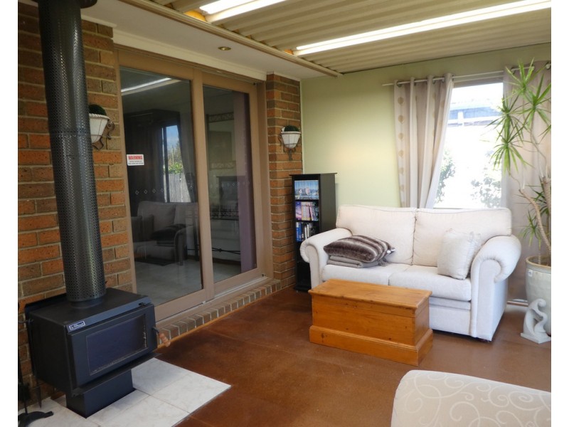 144 Warana Drive, Hampton Park VIC 3976