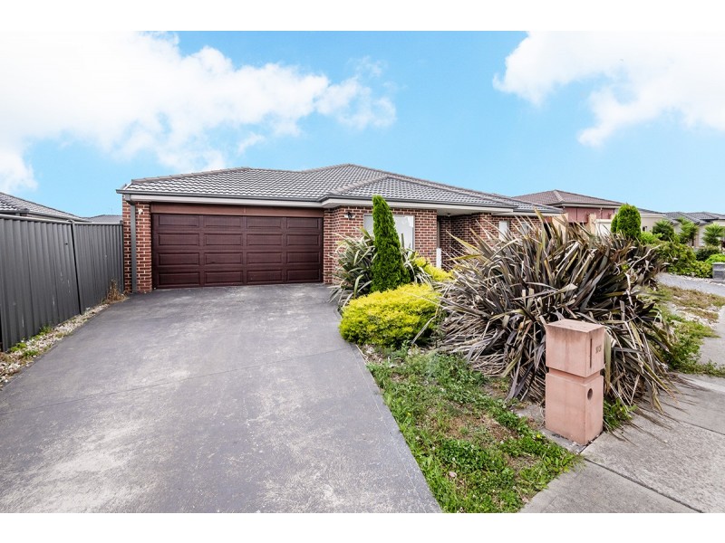 103 Sabel Drive, Cranbourne North VIC 3977