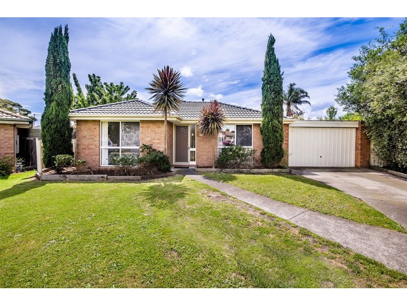 19 Elda Court, Cranbourne North VIC 3977