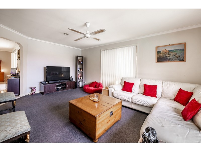 19 Elda Court, Cranbourne North VIC 3977