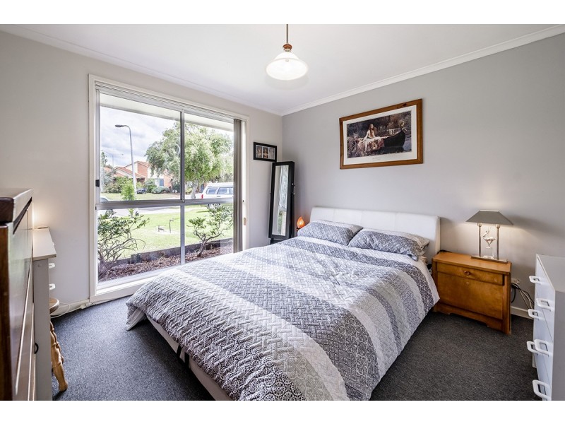 19 Elda Court, Cranbourne North VIC 3977