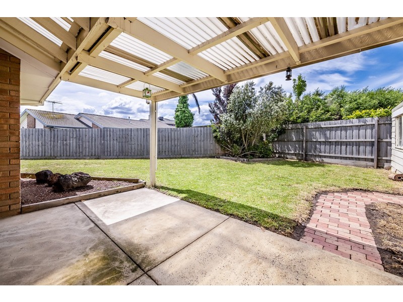 19 Elda Court, Cranbourne North VIC 3977