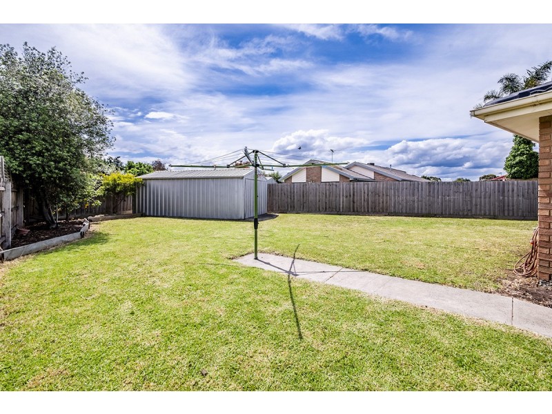 19 Elda Court, Cranbourne North VIC 3977