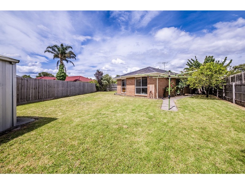 19 Elda Court, Cranbourne North VIC 3977