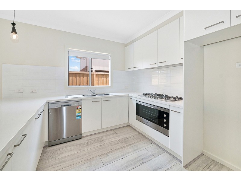 13 Simmental Drive, Clyde North VIC 3978