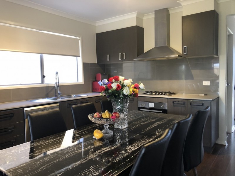 22 Harvard Street, Cranbourne West VIC 3977