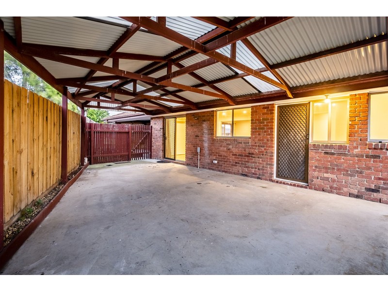 13 Frances Crescent, Cranbourne North VIC 3977