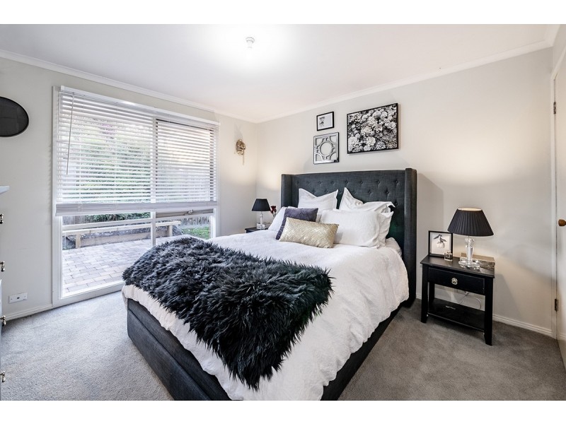 17 Balook Court, Cranbourne North VIC 3977