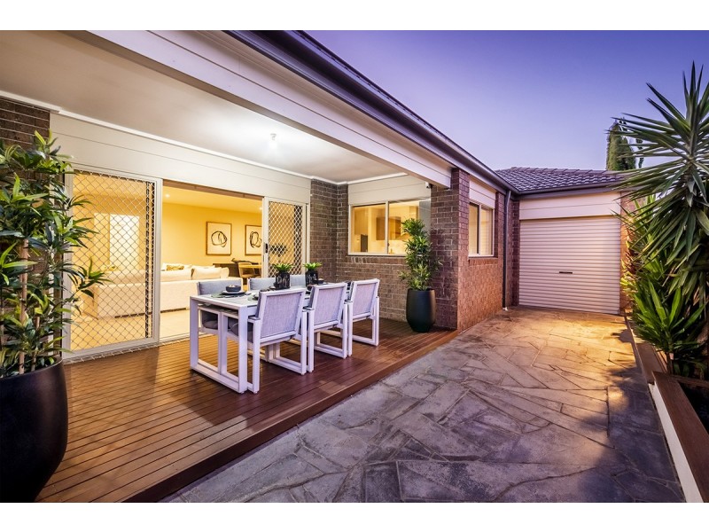 28 Melington Drive, Lyndhurst VIC 3975