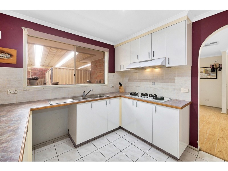 1 Nyah Place, Cranbourne West VIC 3977