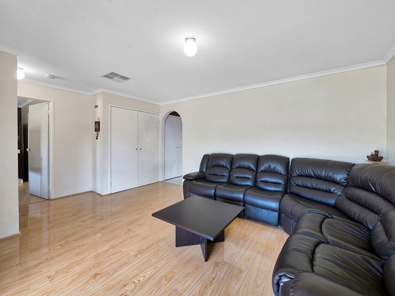 1 Nyah Place, Cranbourne West VIC 3977