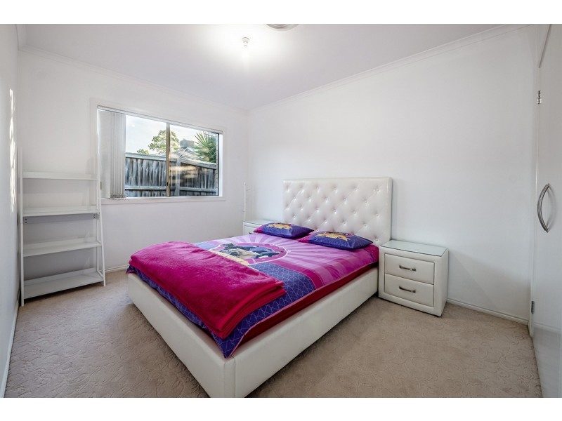 72 Beethoven Drive, Narre Warren South VIC 3805