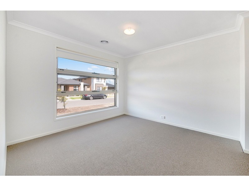 58 Abundance Circuit, Clyde VIC 3978