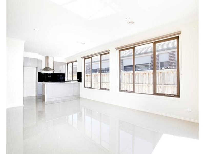 44 Peridot Avenue, Officer VIC 3809