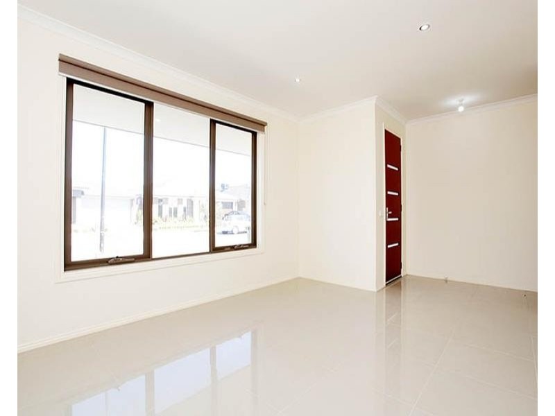 44 Peridot Avenue, Officer VIC 3809