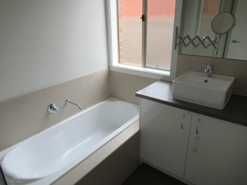 57 Villella Drive, Pakenham VIC 3810