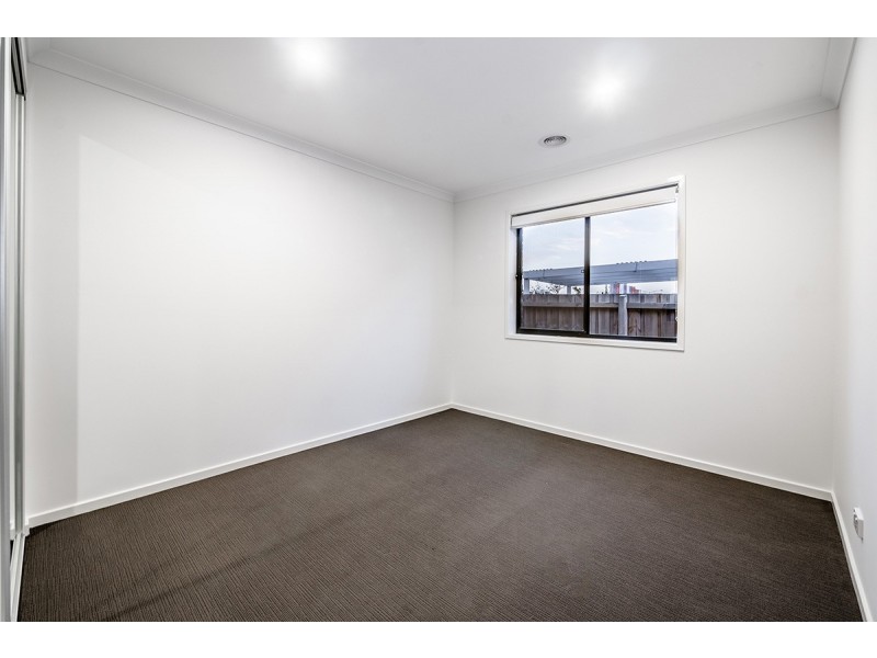 3 Hartleigh Street, Clyde VIC 3978