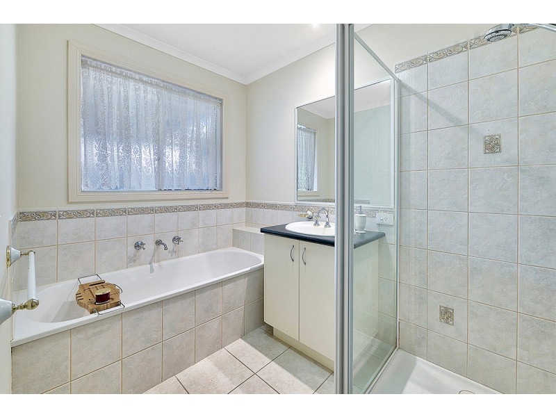 67 Dartmoor Drive, Cranbourne East VIC 3977