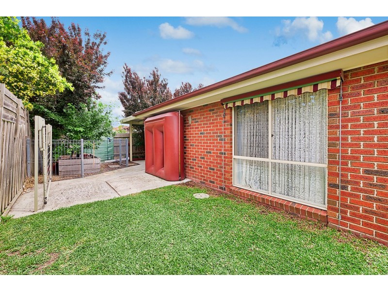 67 Dartmoor Drive, Cranbourne East VIC 3977