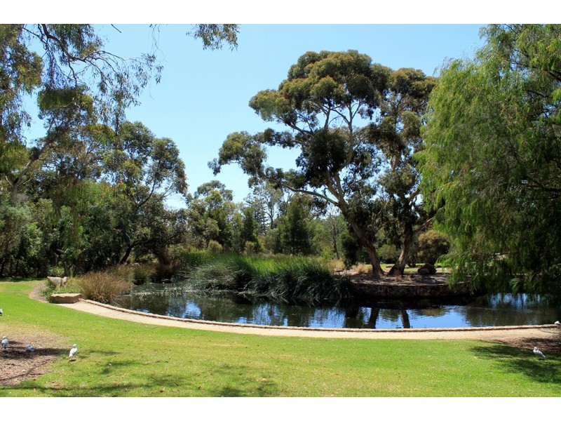 8/9 Reid Street, Frankston VIC 3199