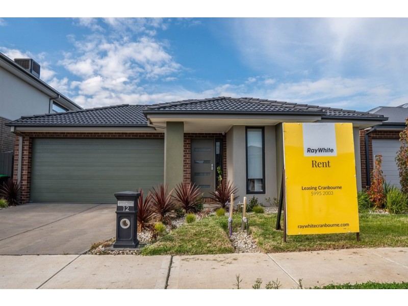 12 Mabillon Way, Clyde North VIC 3978